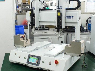 哪家自動擰螺絲機可以自動識別漏鎖、漏送問題？-堅豐股份